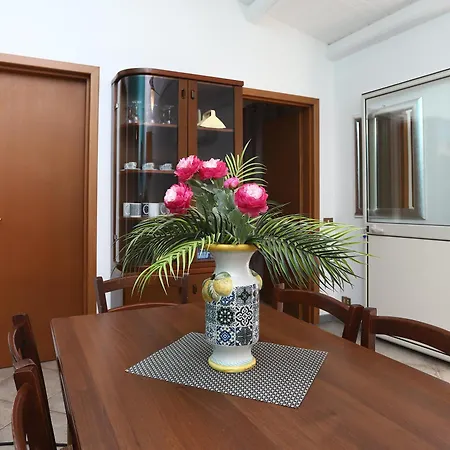 Alojamento de Acomodação e Pequeno-almoço Cala Dell'arena