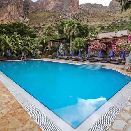 Cala Dell'arena Bed & Breakfast 3*