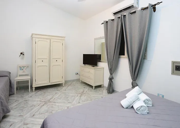 Bed & Breakfast Cala Dell'arena 4*