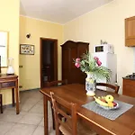 לינה וארוחת בוקר Cala Dell'arena 4*