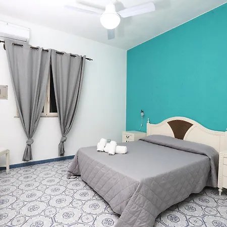 Bed & Breakfast Cala Dell'arena 3*