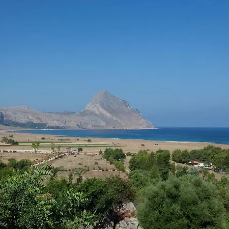 Cala Dell'arena Nocleg ze śniadaniem 4*