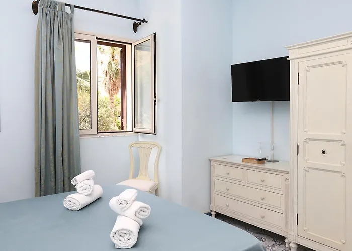 Frühstückspension Cala Dell'arena 4*