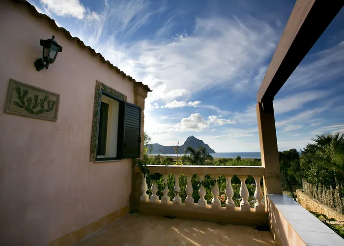 Cala Dell'arena Frühstückspension Macari